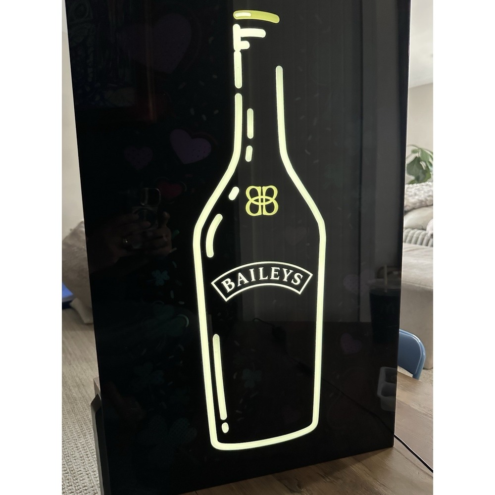BAILEYS  LED BAR SIGN MAN CAVE GARAGE LIGHT IRISH CREAM 28x18x2 LED liquor